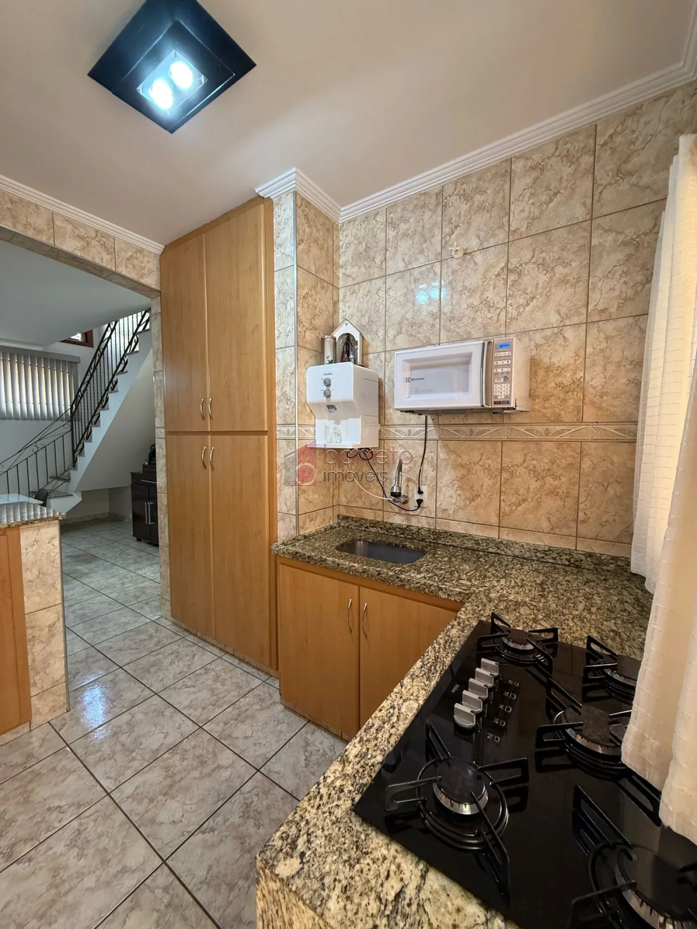 LINDA CASA À VENDA NO BAIRRO AGAPEAMA EM JUNDAÍ/SP