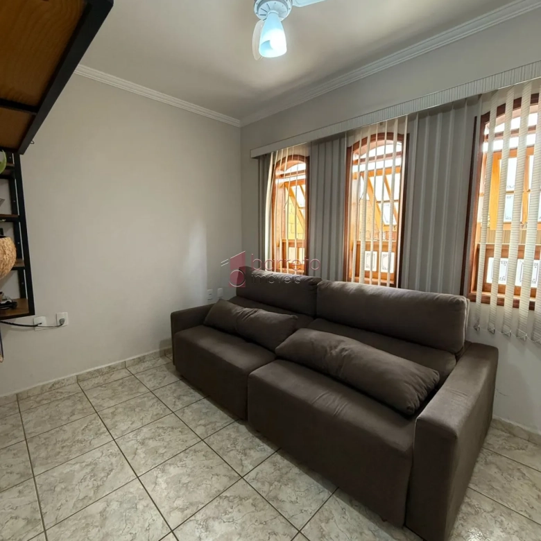 LINDA CASA À VENDA NO BAIRRO AGAPEAMA EM JUNDAÍ/SP
