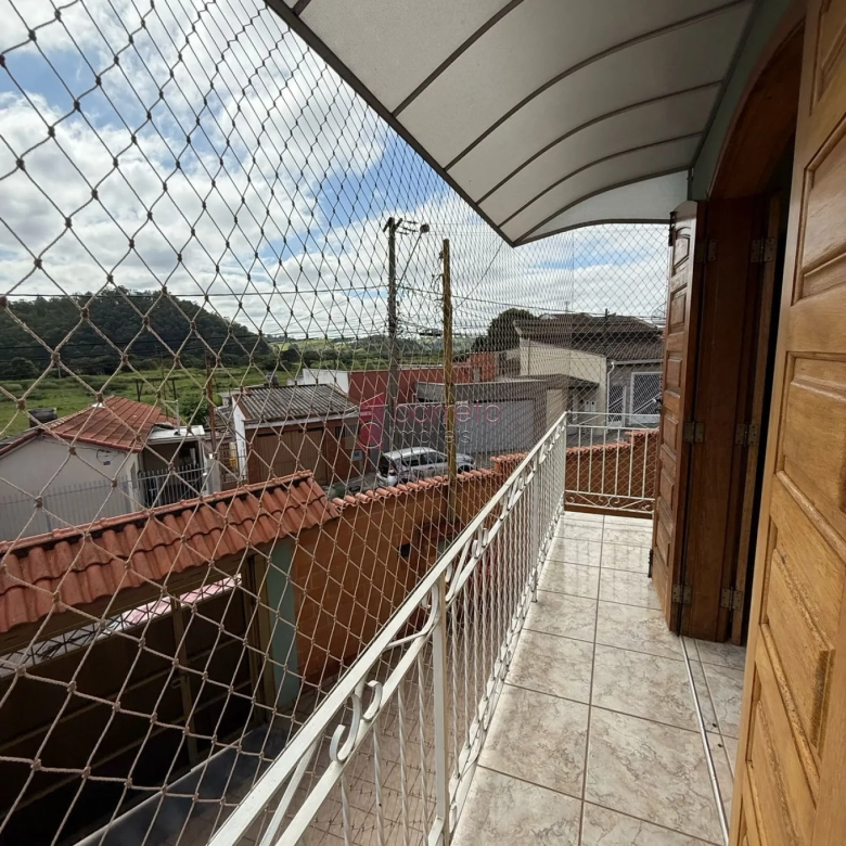 LINDA CASA À VENDA NO BAIRRO AGAPEAMA EM JUNDAÍ/SP
