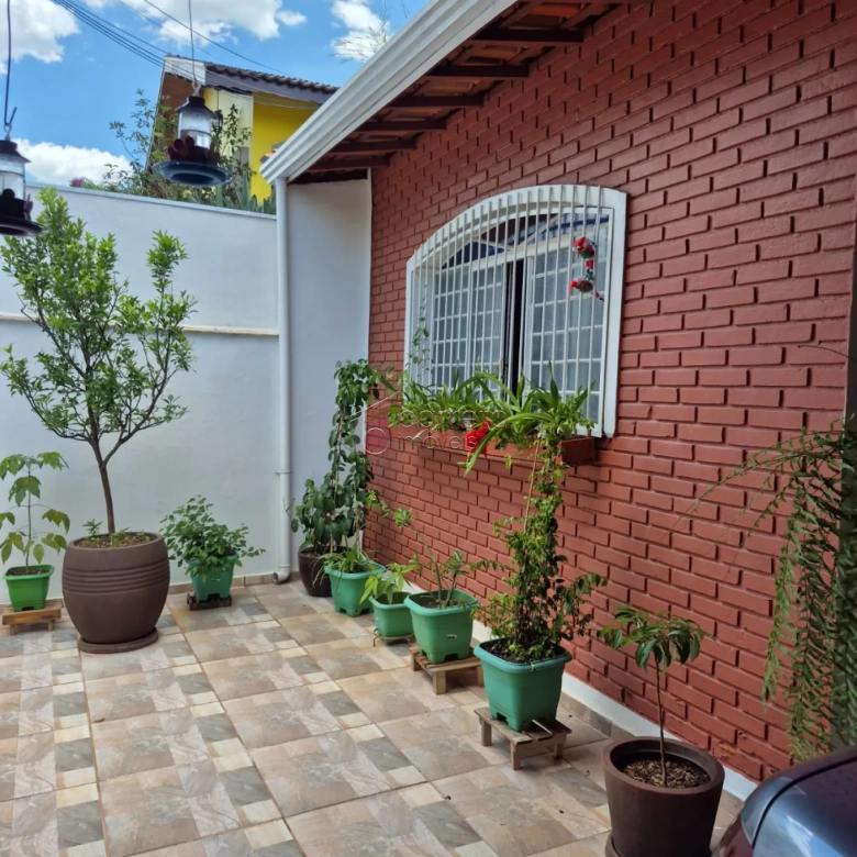 CASA COM EDÍCULA À VENDA NO JARDIM ITÁLIA/COLÔNIA – JUNDIAÍ/SP