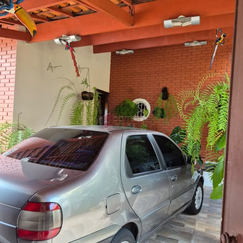 CASA COM EDÍCULA À VENDA NO JARDIM ITÁLIA/COLÔNIA – JUNDIAÍ/SP