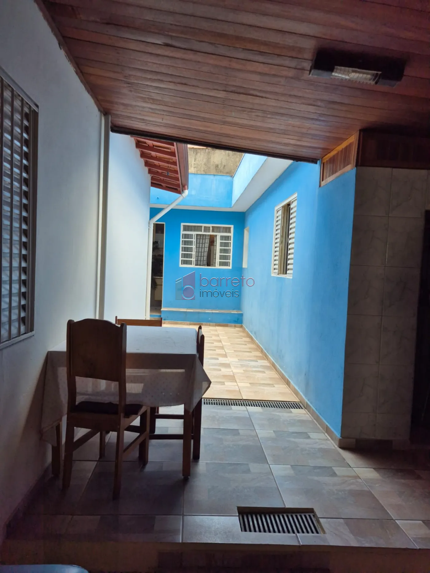 CASA COM EDÍCULA À VENDA NO JARDIM ITÁLIA/COLÔNIA – JUNDIAÍ/SP