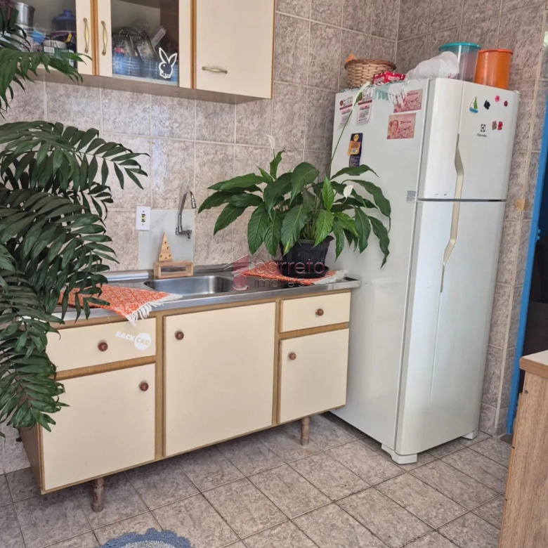 CASA COM EDÍCULA À VENDA NO JARDIM ITÁLIA/COLÔNIA – JUNDIAÍ/SP