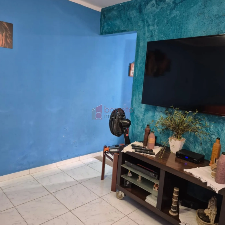 CASA COM EDÍCULA À VENDA NO JARDIM ITÁLIA/COLÔNIA – JUNDIAÍ/SP