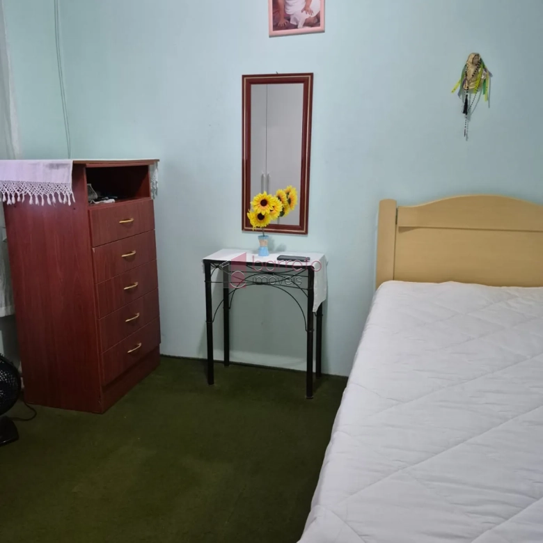 CASA COM EDÍCULA À VENDA NO JARDIM ITÁLIA/COLÔNIA – JUNDIAÍ/SP