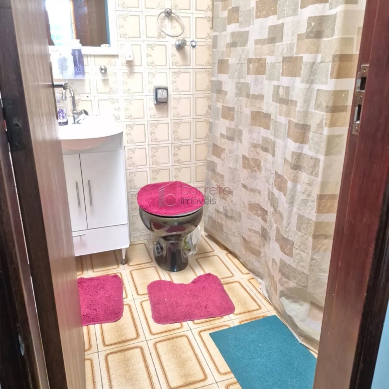 CASA COM EDÍCULA À VENDA NO JARDIM ITÁLIA/COLÔNIA – JUNDIAÍ/SP