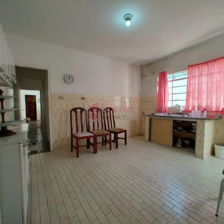 CASA TÉRREA À VENDA NO BAIRRO PARQUE DO COLÉGIO – JUNDIAÍ/SP