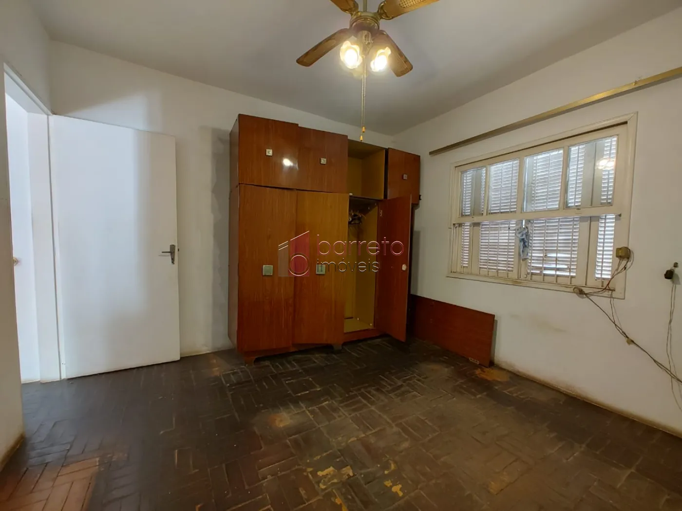 CASA TÉRREA À VENDA NO BAIRRO PARQUE DO COLÉGIO – JUNDIAÍ/SP