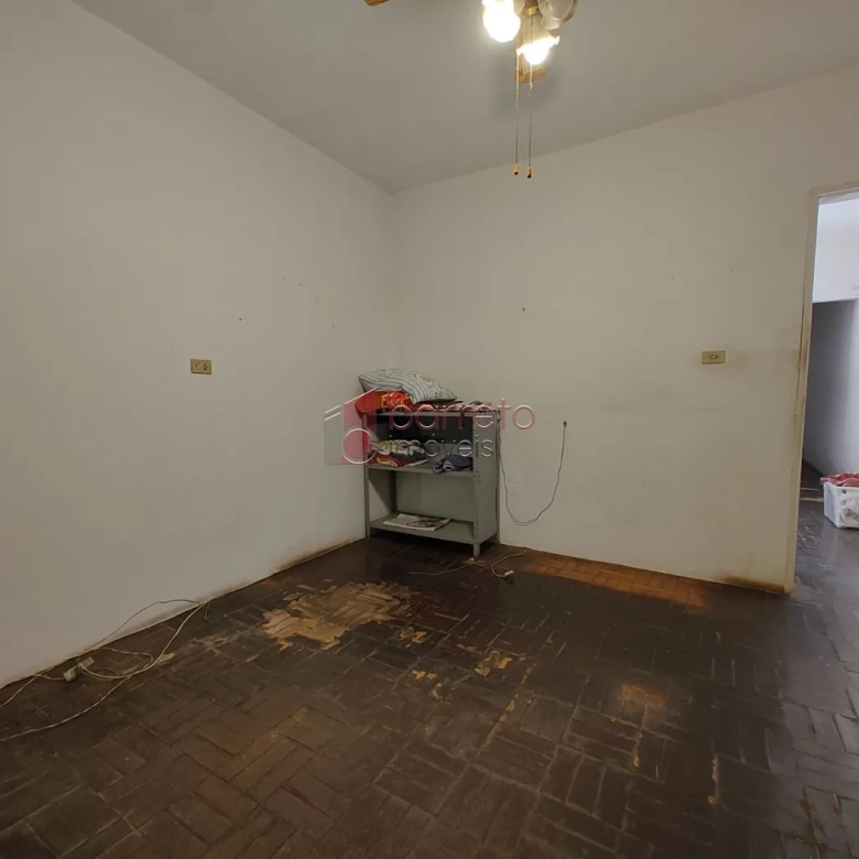 CASA TÉRREA À VENDA NO BAIRRO PARQUE DO COLÉGIO – JUNDIAÍ/SP