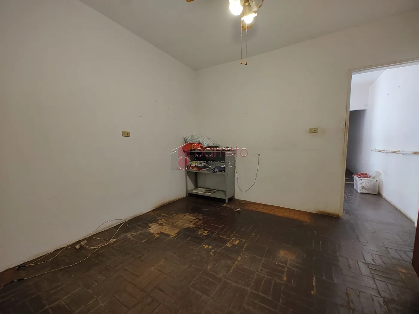 CASA TÉRREA À VENDA NO BAIRRO PARQUE DO COLÉGIO – JUNDIAÍ/SP
