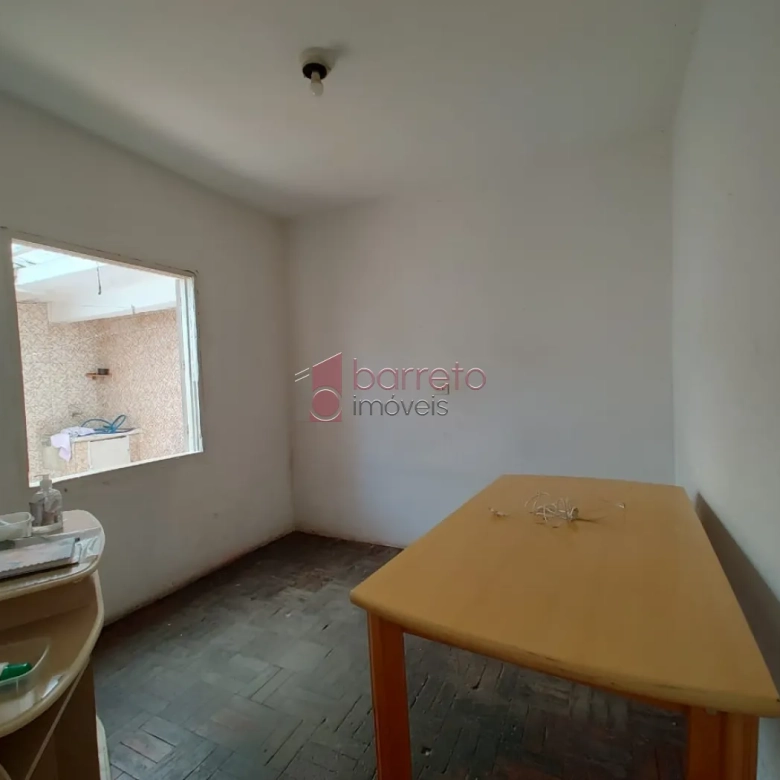 CASA TÉRREA À VENDA NO BAIRRO PARQUE DO COLÉGIO – JUNDIAÍ/SP
