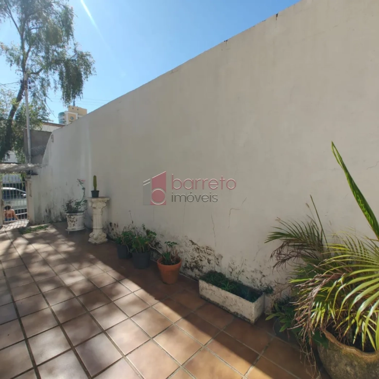 CASA TÉRREA À VENDA NO BAIRRO PARQUE DO COLÉGIO – JUNDIAÍ/SP