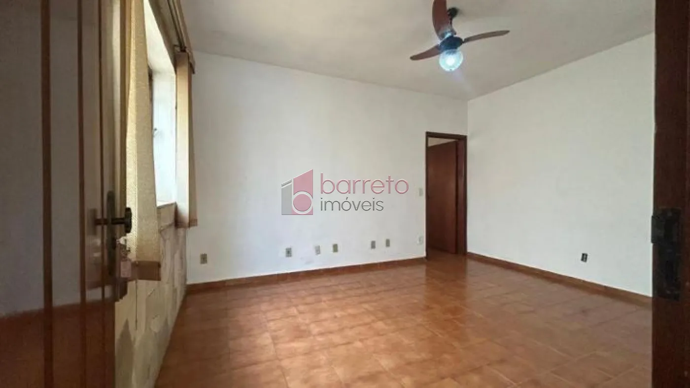 CASA COM 03 QUARTOS À VENDA NA VILA ARGOS – JUNDIAÍ/SP
