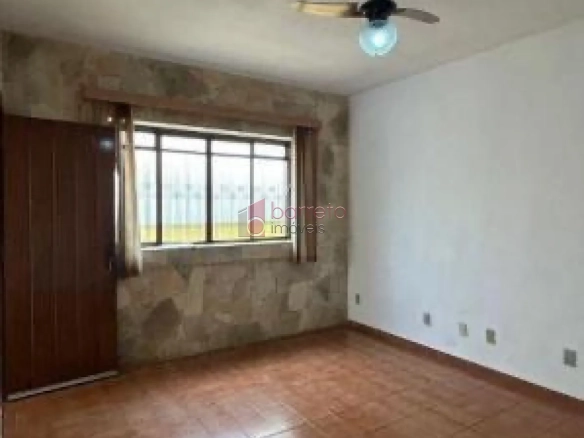 CASA COM 03 QUARTOS À VENDA NA VILA ARGOS – JUNDIAÍ/SP
