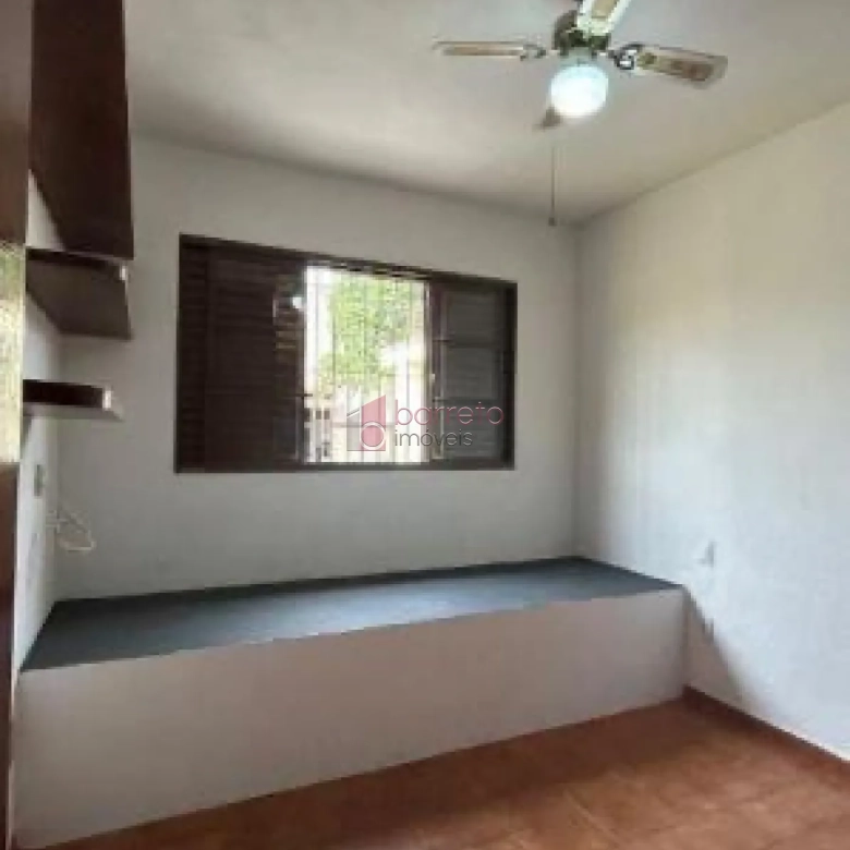 CASA COM 03 QUARTOS À VENDA NA VILA ARGOS – JUNDIAÍ/SP