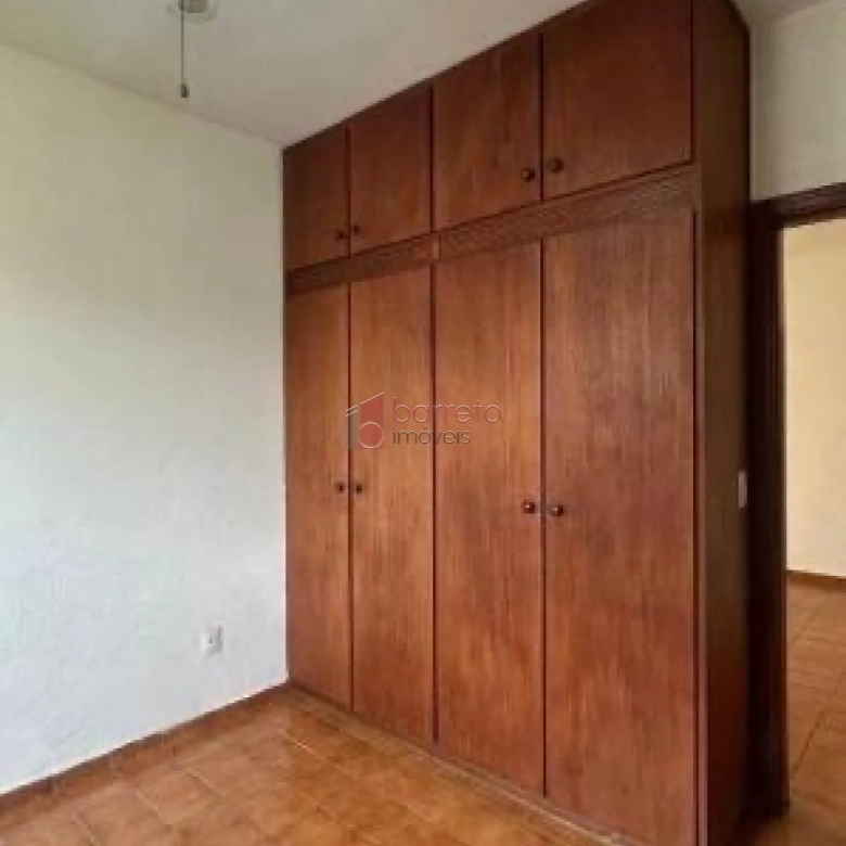 CASA COM 03 QUARTOS À VENDA NA VILA ARGOS – JUNDIAÍ/SP