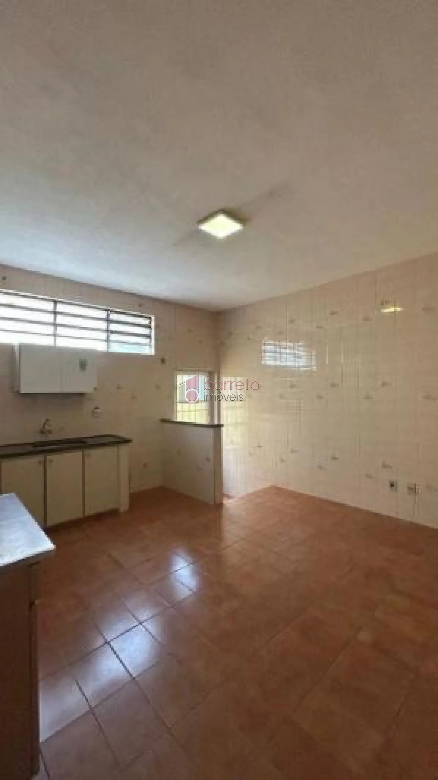 CASA COM 03 QUARTOS À VENDA NA VILA ARGOS – JUNDIAÍ/SP