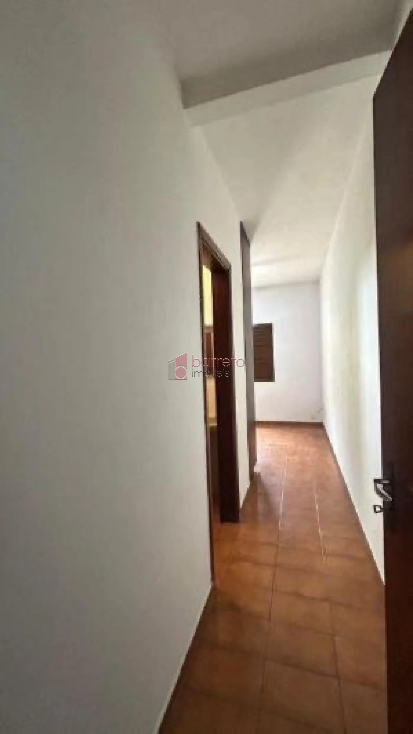CASA COM 03 QUARTOS À VENDA NA VILA ARGOS – JUNDIAÍ/SP