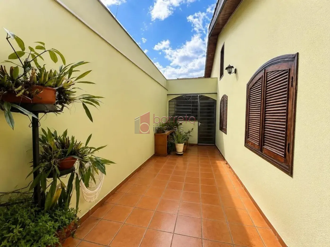 CASA PARA LOCAÇÃO E VENDA NO BAIRRO VILA PROGRESSO – JUNDIAÍ/SP