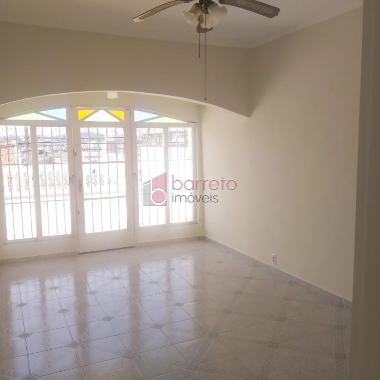 SOBRADO COM EDÍCULA PARA VENDA NO BAIRRO VILA SANTANA II – JUNDIAÍ/SP