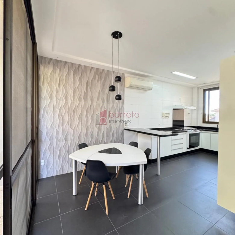 CASA À VENDA NO CONDOMÍNIO PORTAL DO PARAISO 1 – JUNDIAÍ/SP