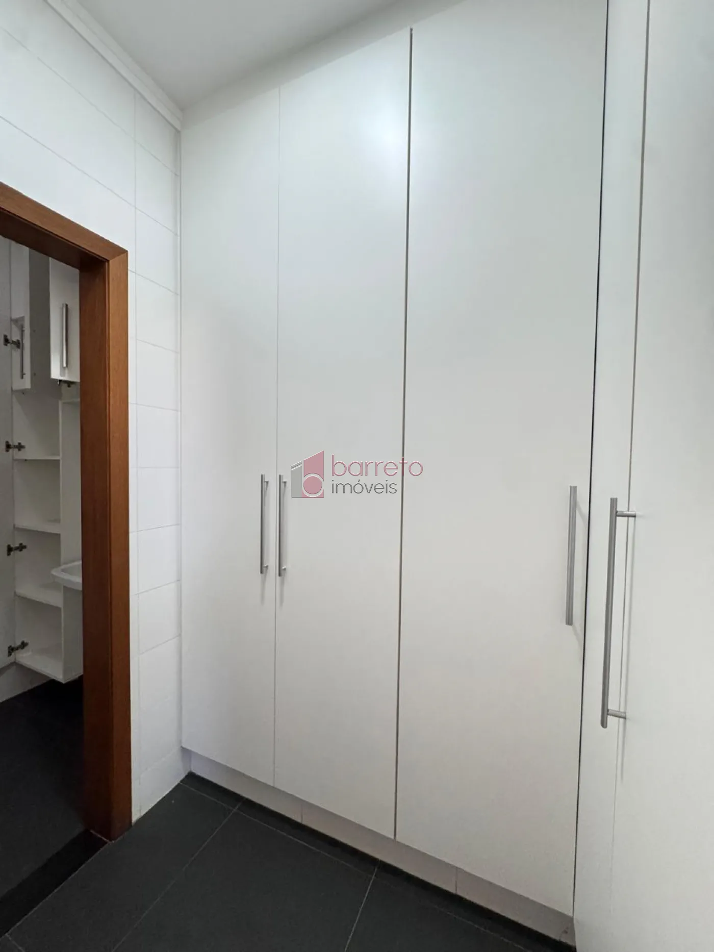CASA À VENDA NO CONDOMÍNIO PORTAL DO PARAISO 1 – JUNDIAÍ/SP