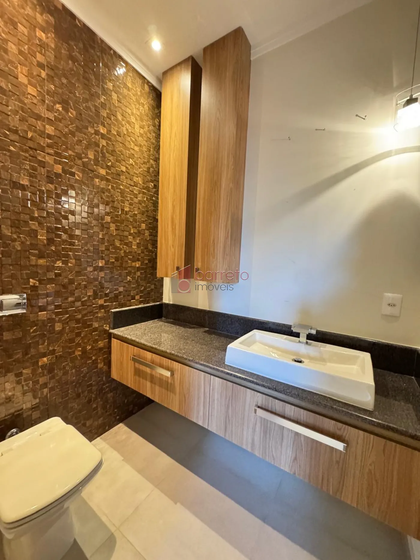 CASA À VENDA NO CONDOMÍNIO PORTAL DO PARAISO 1 – JUNDIAÍ/SP