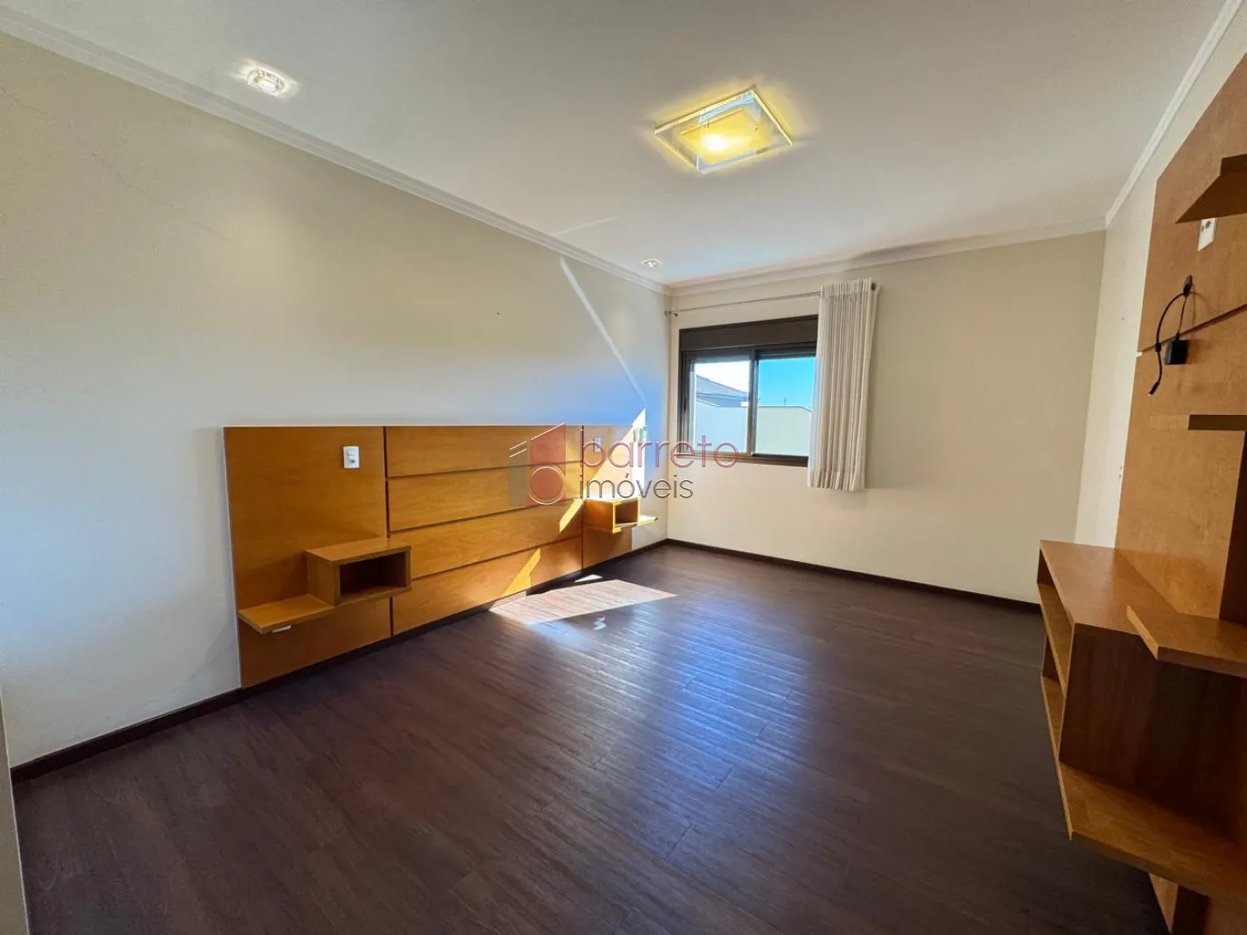 CASA À VENDA NO CONDOMÍNIO PORTAL DO PARAISO 1 – JUNDIAÍ/SP