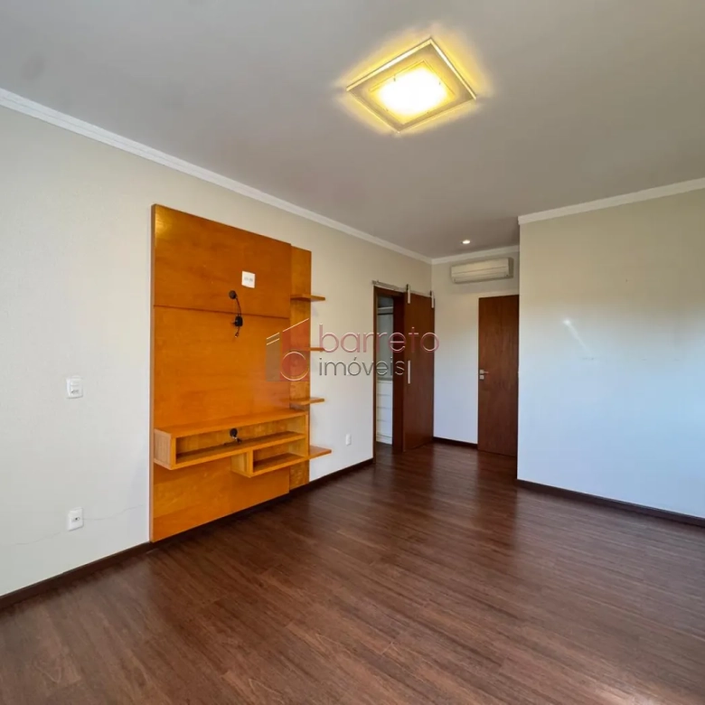 CASA À VENDA NO CONDOMÍNIO PORTAL DO PARAISO 1 – JUNDIAÍ/SP