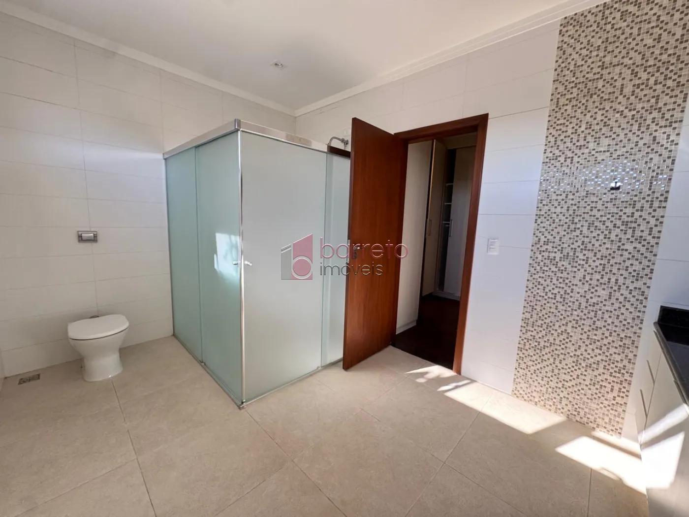 CASA À VENDA NO CONDOMÍNIO PORTAL DO PARAISO 1 – JUNDIAÍ/SP