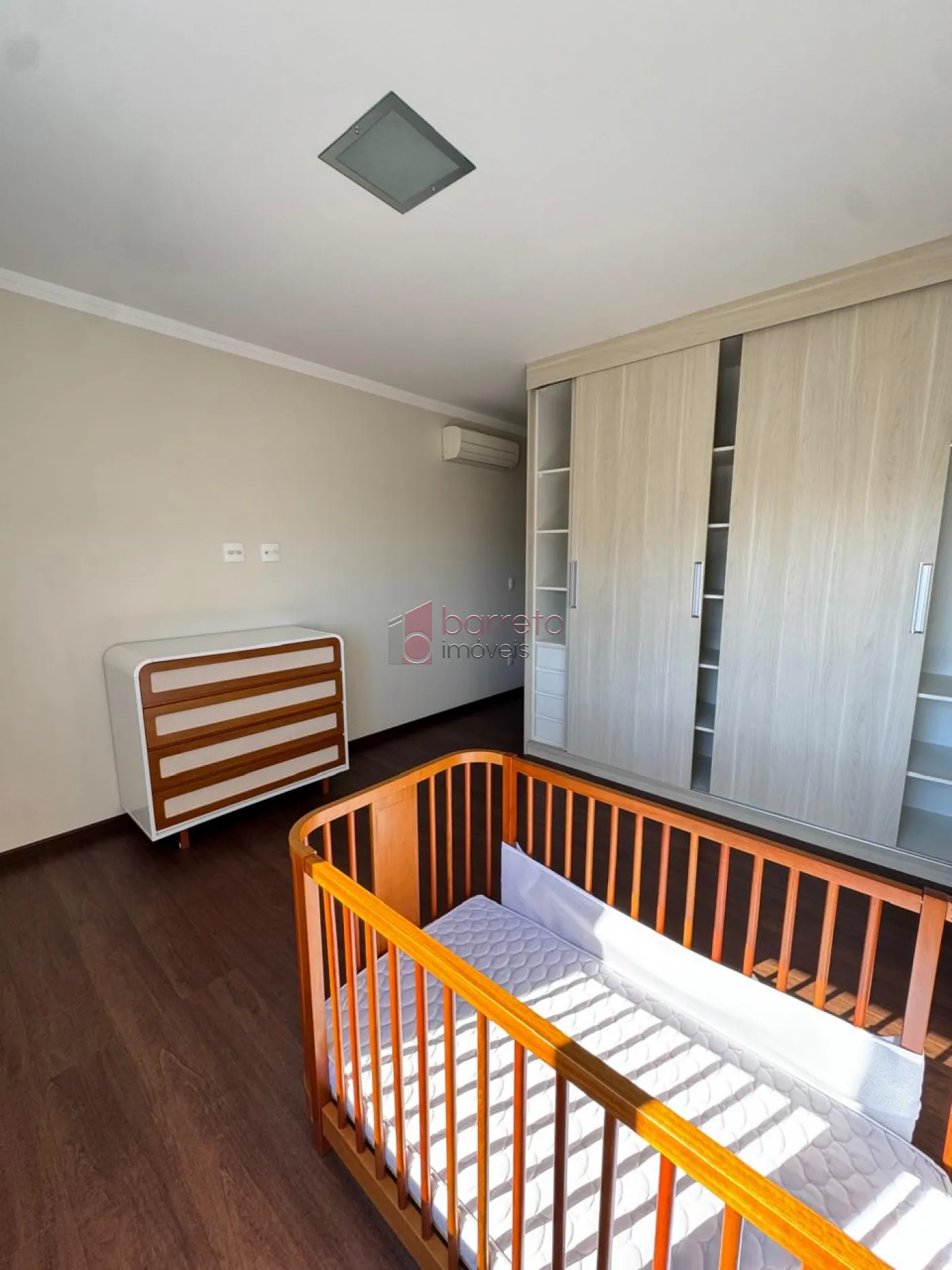 CASA À VENDA NO CONDOMÍNIO PORTAL DO PARAISO 1 – JUNDIAÍ/SP