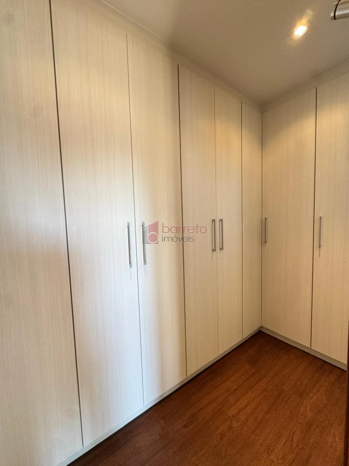 CASA À VENDA NO CONDOMÍNIO PORTAL DO PARAISO 1 – JUNDIAÍ/SP