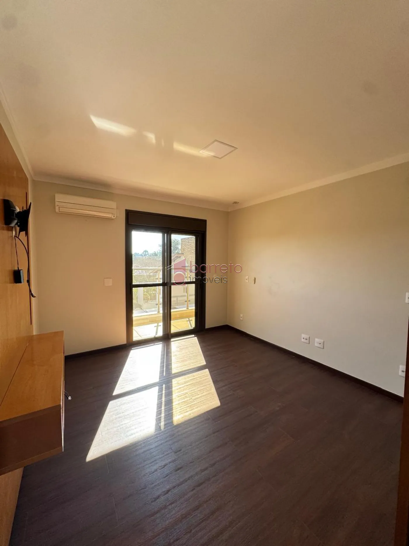 CASA À VENDA NO CONDOMÍNIO PORTAL DO PARAISO 1 – JUNDIAÍ/SP