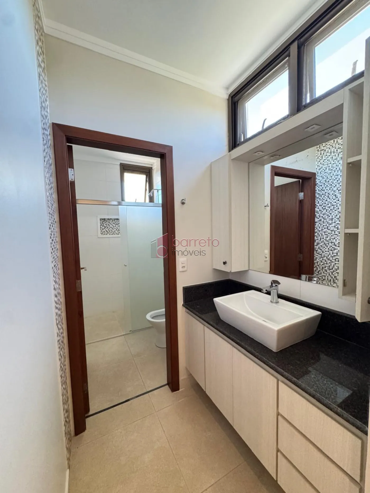 CASA À VENDA NO CONDOMÍNIO PORTAL DO PARAISO 1 – JUNDIAÍ/SP