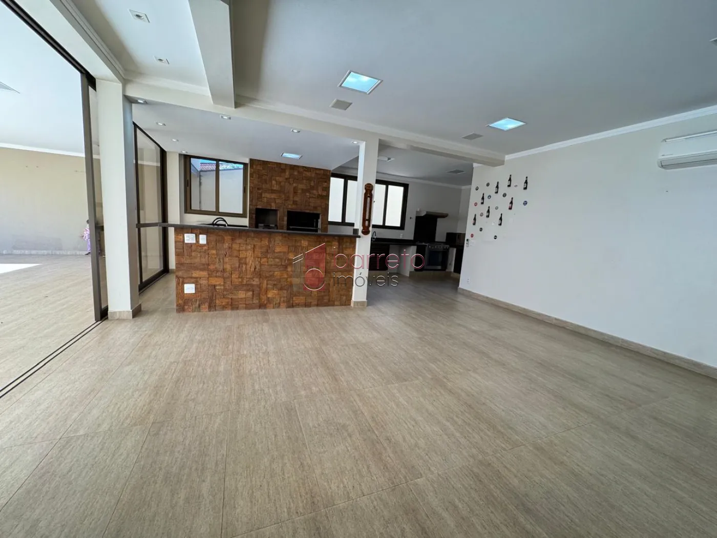 CASA À VENDA NO CONDOMÍNIO PORTAL DO PARAISO 1 – JUNDIAÍ/SP