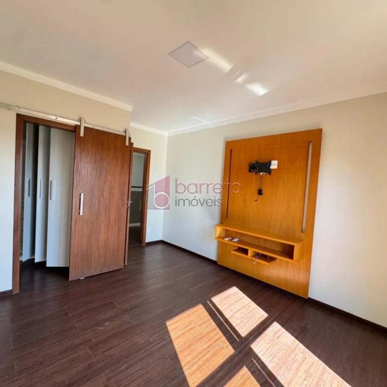 CASA À VENDA NO CONDOMÍNIO PORTAL DO PARAISO 1 – JUNDIAÍ/SP
