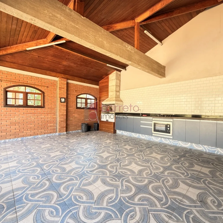 CHÁCARA À VENDA – 03 QUARTOS – VALE DOS CEBRANTES – JUNDIAÍ/SP