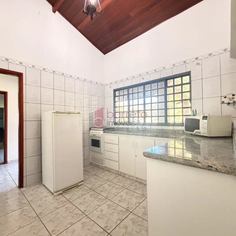 CHÁCARA À VENDA – 03 QUARTOS – VALE DOS CEBRANTES – JUNDIAÍ/SP