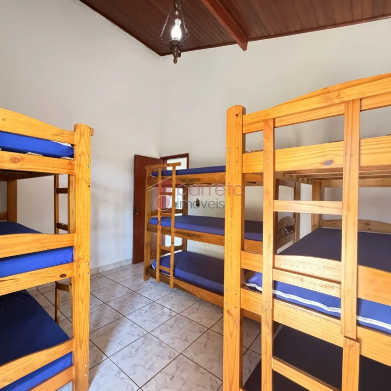CHÁCARA À VENDA – 03 QUARTOS – VALE DOS CEBRANTES – JUNDIAÍ/SP