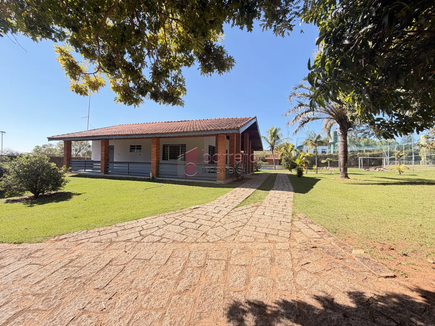 CHÁCARA À VENDA – 03 QUARTOS – VALE DOS CEBRANTES – JUNDIAÍ/SP