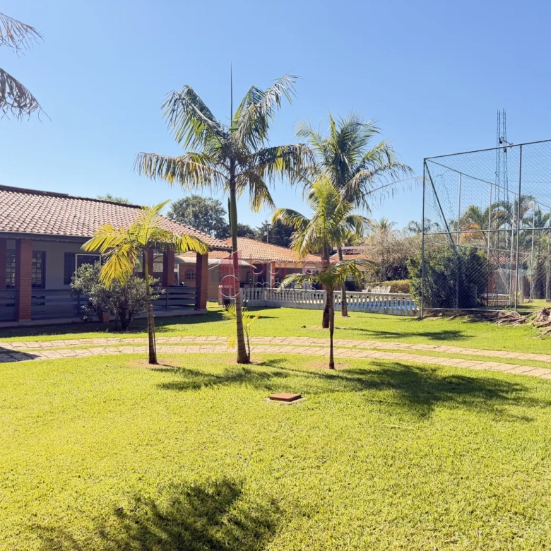 CHÁCARA À VENDA – 03 QUARTOS – VALE DOS CEBRANTES – JUNDIAÍ/SP