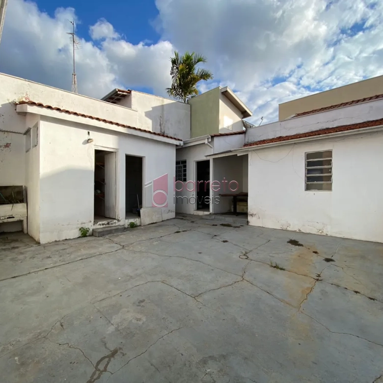CASA COMERCIAL PARA LOCAÇÃO OU VENDA NO VILA ARENS II – JUNDIAÍ/SP