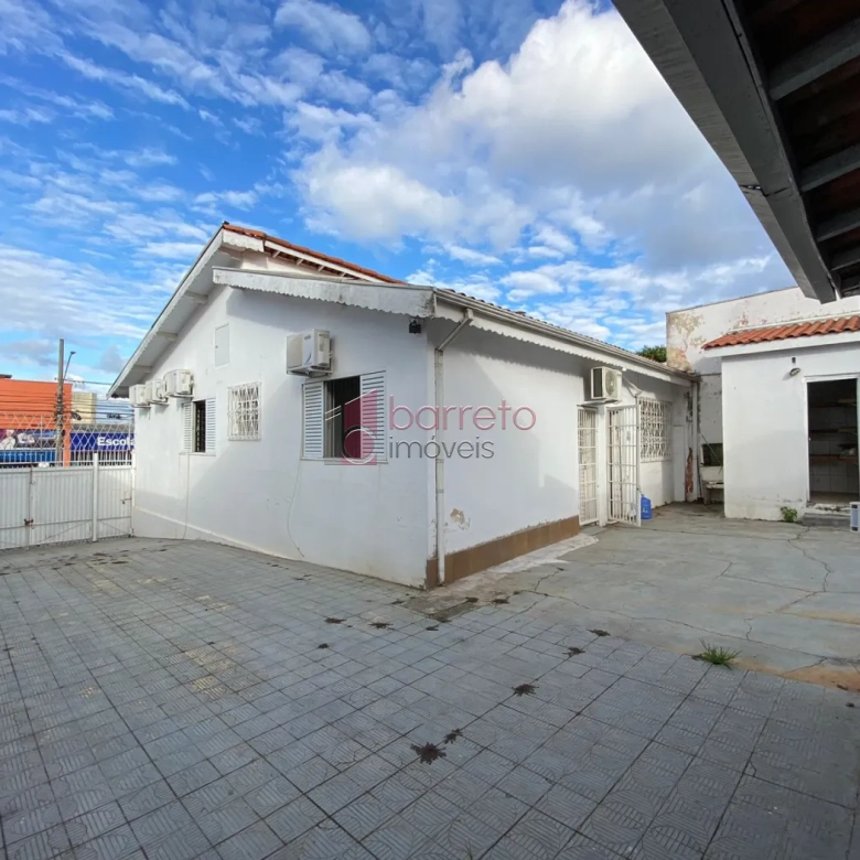 CASA COMERCIAL PARA LOCAÇÃO OU VENDA NO VILA ARENS II – JUNDIAÍ/SP