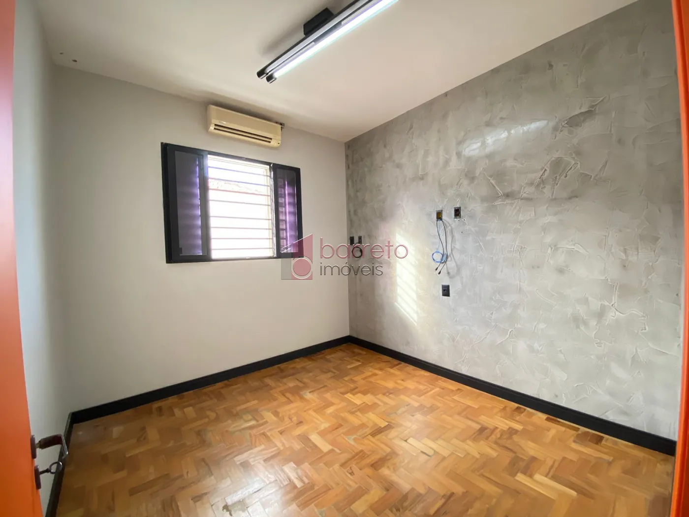 CASA COMERCIAL PARA LOCAÇÃO OU VENDA NO VILA ARENS II – JUNDIAÍ/SP