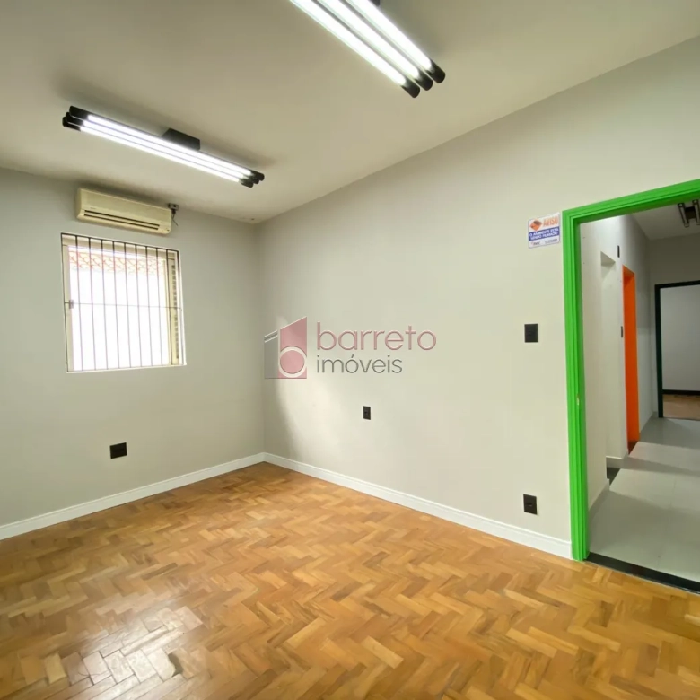 CASA COMERCIAL PARA LOCAÇÃO OU VENDA NO VILA ARENS II – JUNDIAÍ/SP
