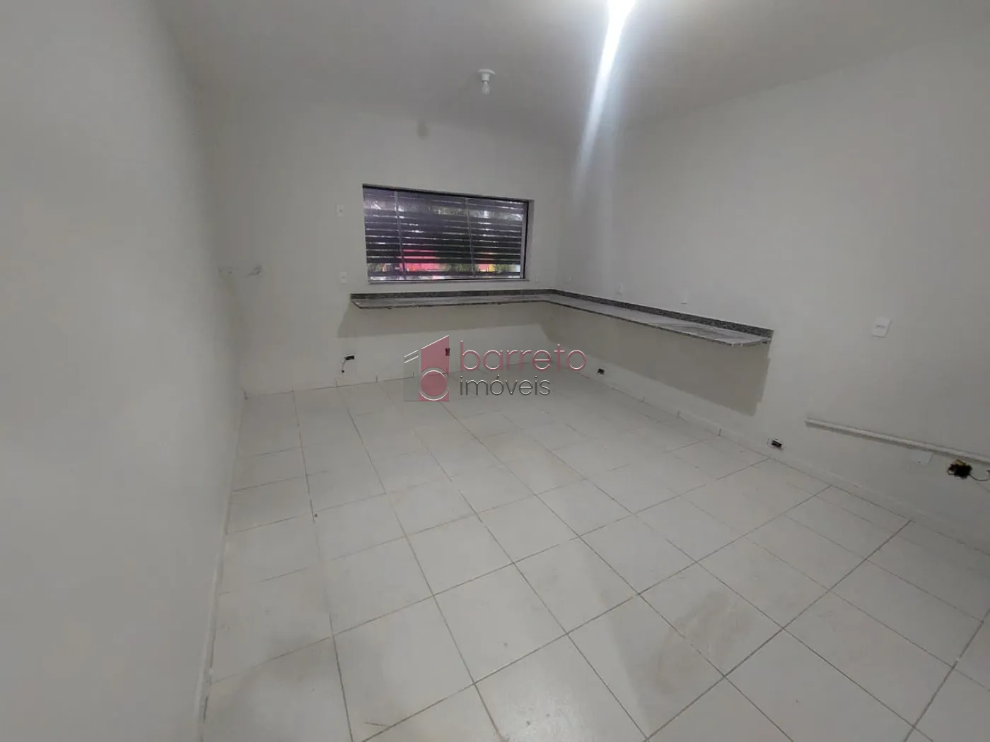 PRÉDIO COMERCIAL PARA LOCAÇÃO NA REGIÃO CENTRAL – JUNDIAÍ/SP