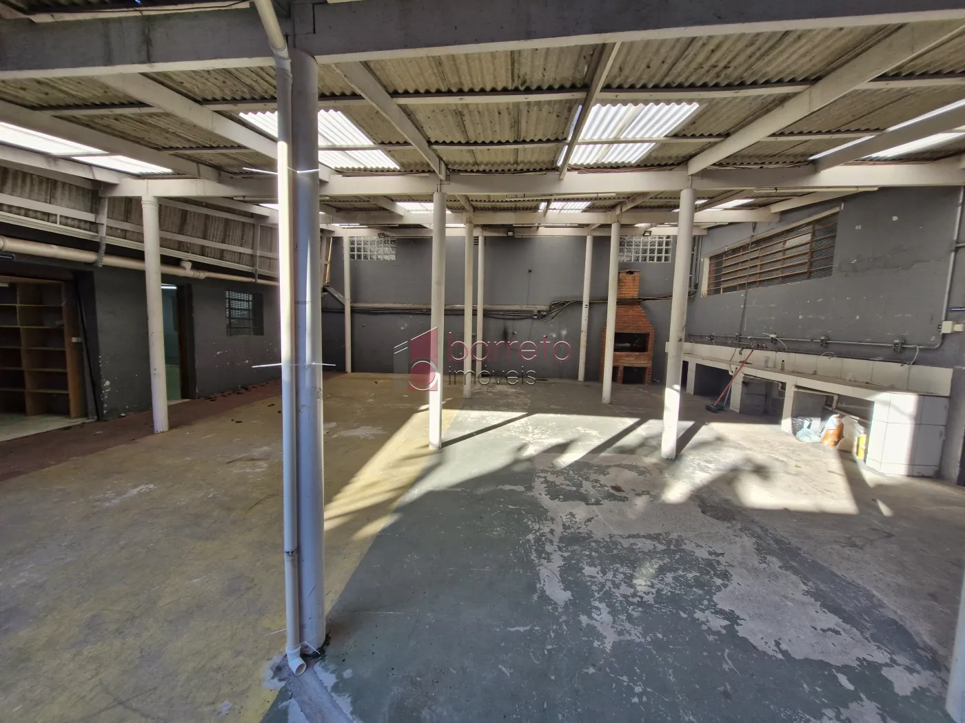 GALPÃO COMERCIAL PARA VENDA E LOCAÇÃO NO AGAPEAMA – JUNDIAÍ/SP