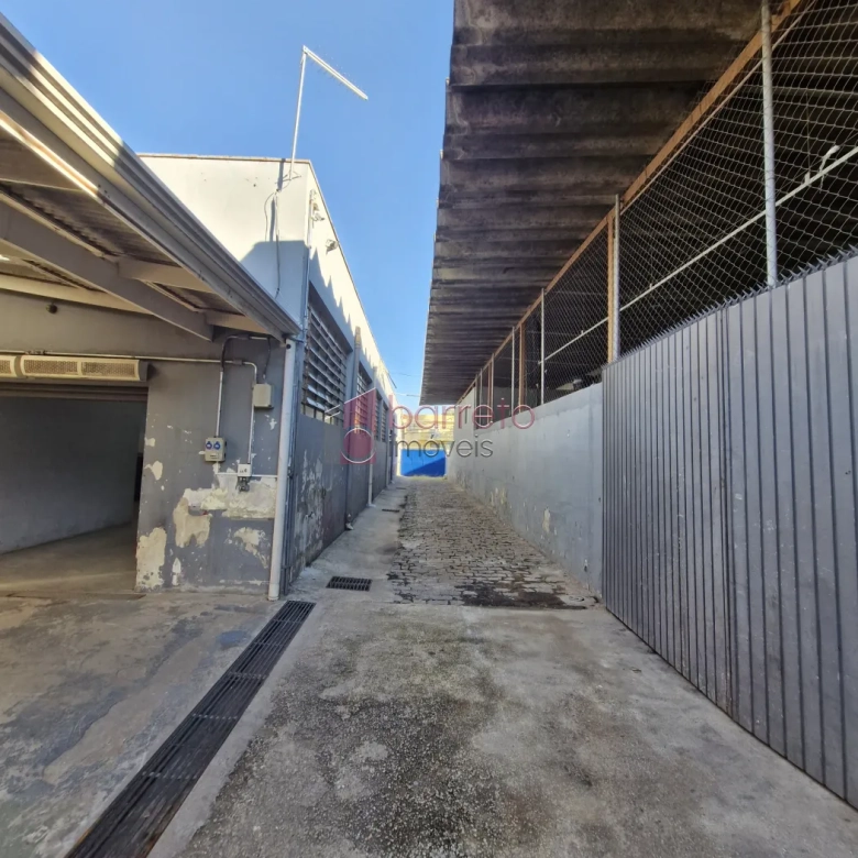 GALPÃO COMERCIAL PARA VENDA E LOCAÇÃO NO AGAPEAMA – JUNDIAÍ/SP