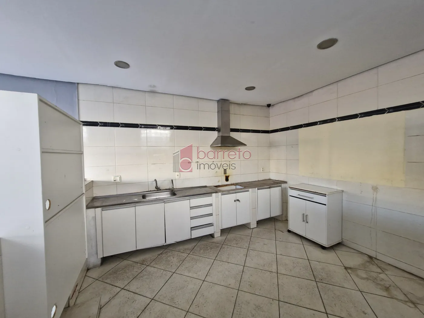 GALPÃO COMERCIAL PARA VENDA E LOCAÇÃO NO AGAPEAMA – JUNDIAÍ/SP