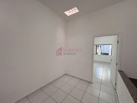 SALA COMERCIAL PARA LOCAÇÃO NO CENTRO – JUNDIAÍ/SP